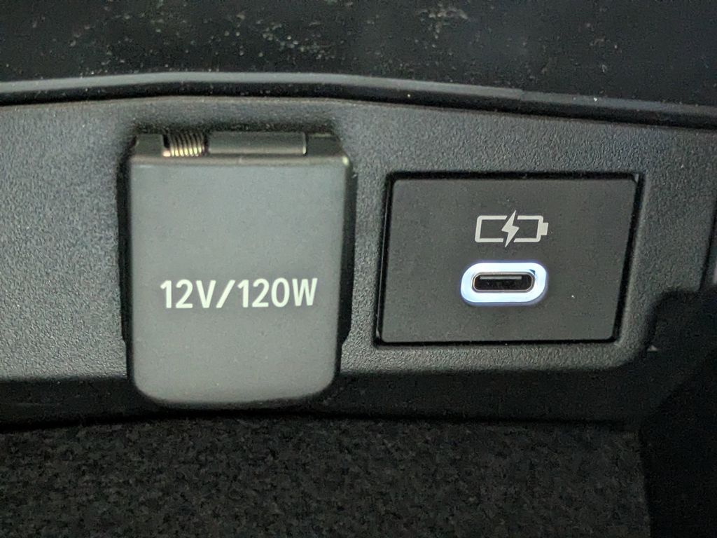 Thumbnail: 2026 Toyota Corolla - 18