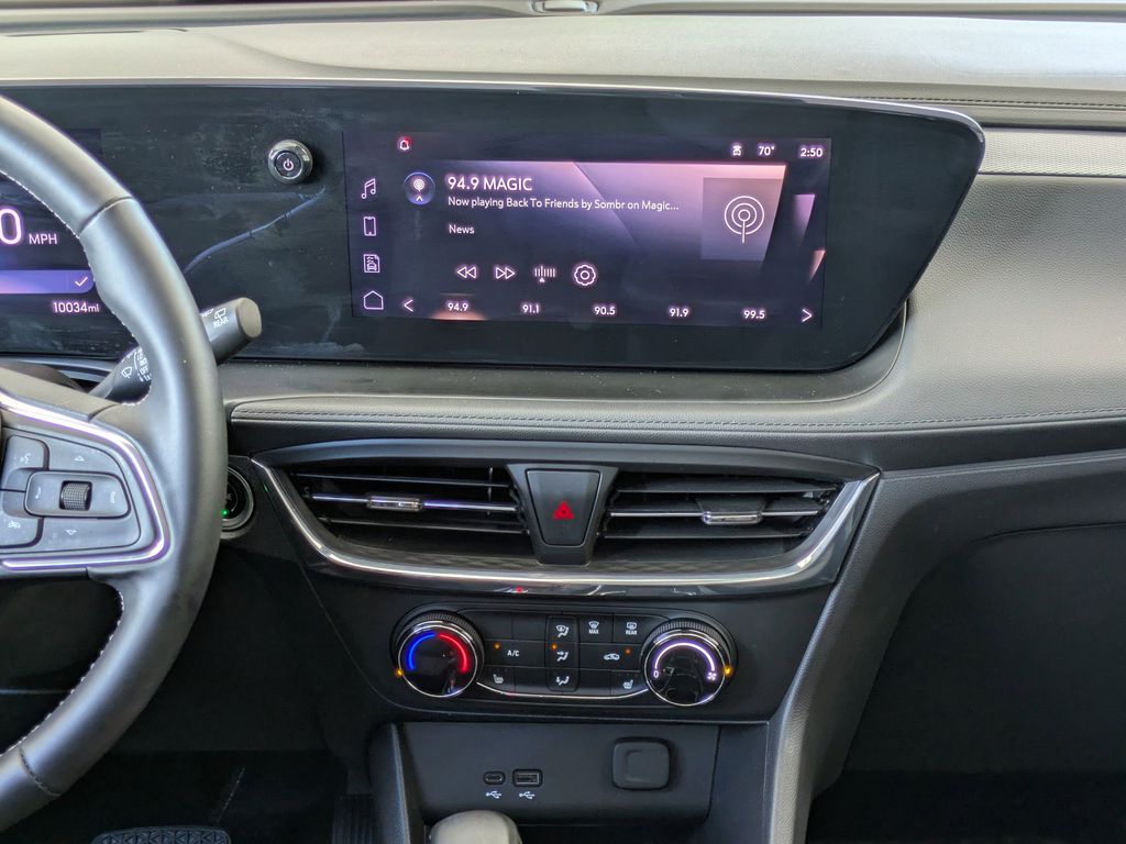 Thumbnail: 2025 Buick Encore GX - 14