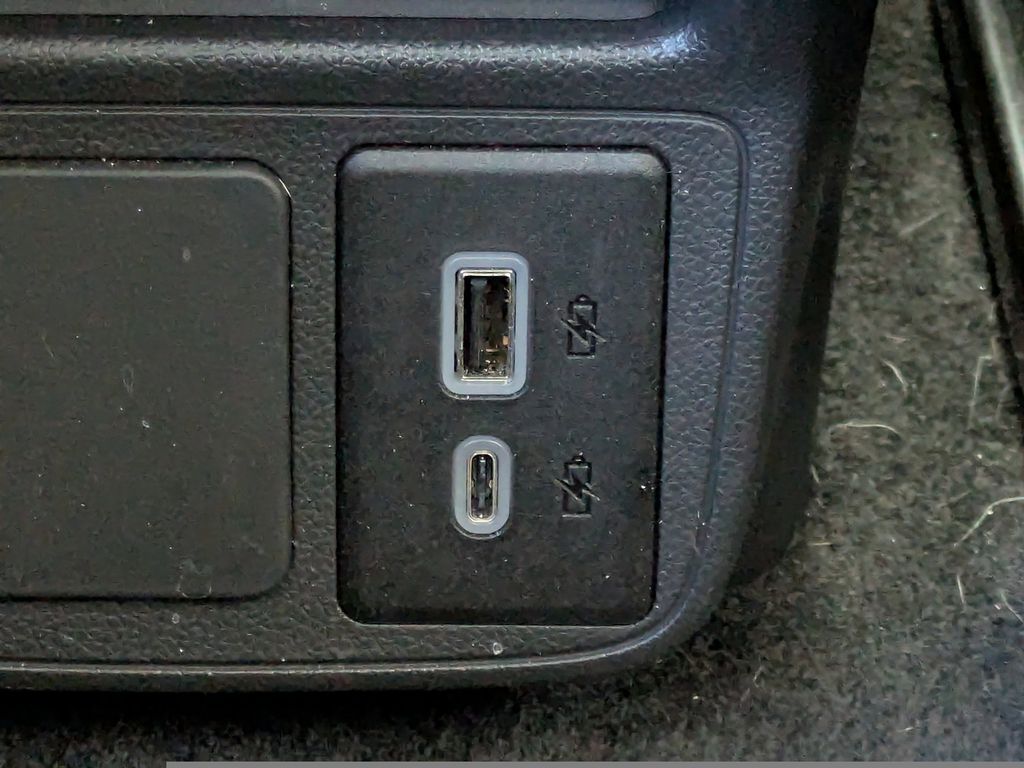 Thumbnail: 2025 Buick Encore GX - 23