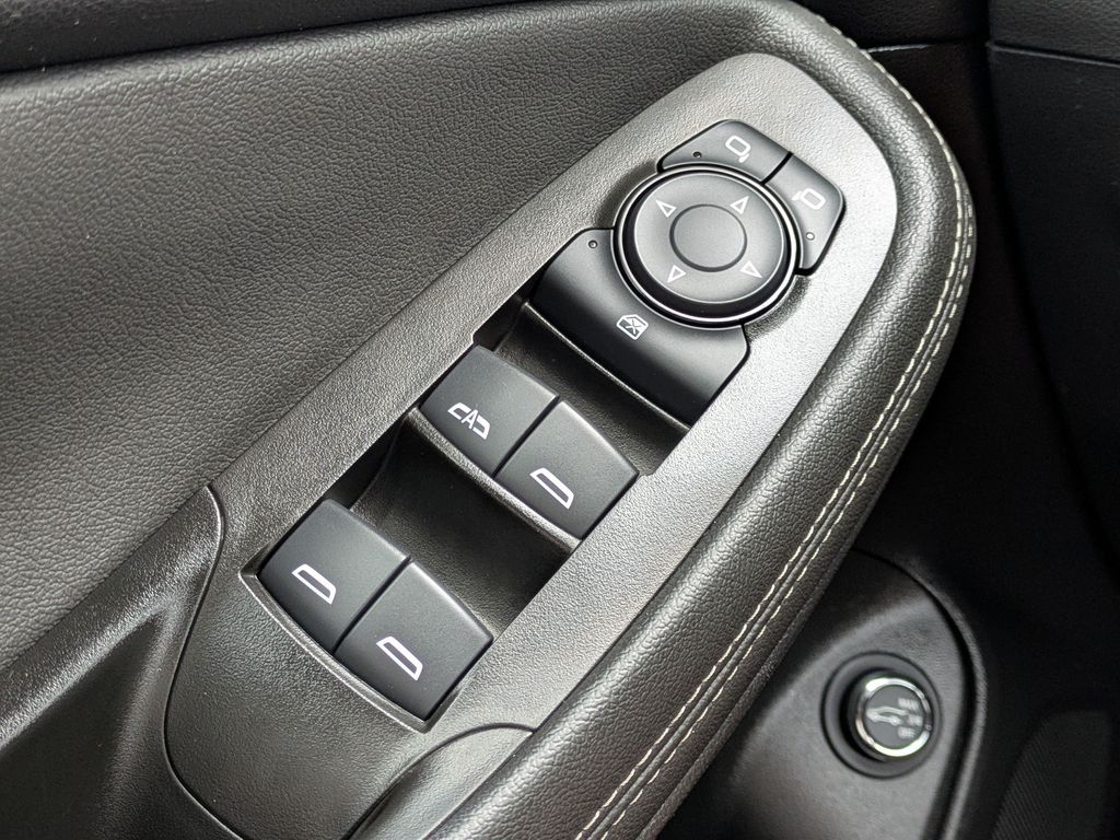 Thumbnail: 2024 Buick Encore GX - 31