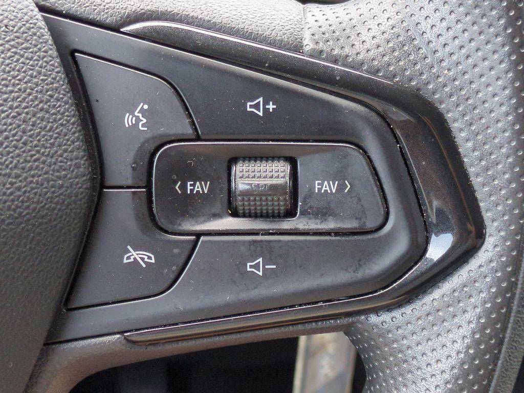 Thumbnail: 2024 Chevrolet Trax - 28