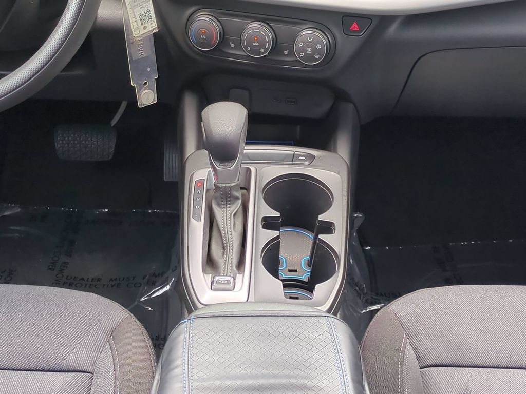 Thumbnail: 2024 Chevrolet Trax - 15