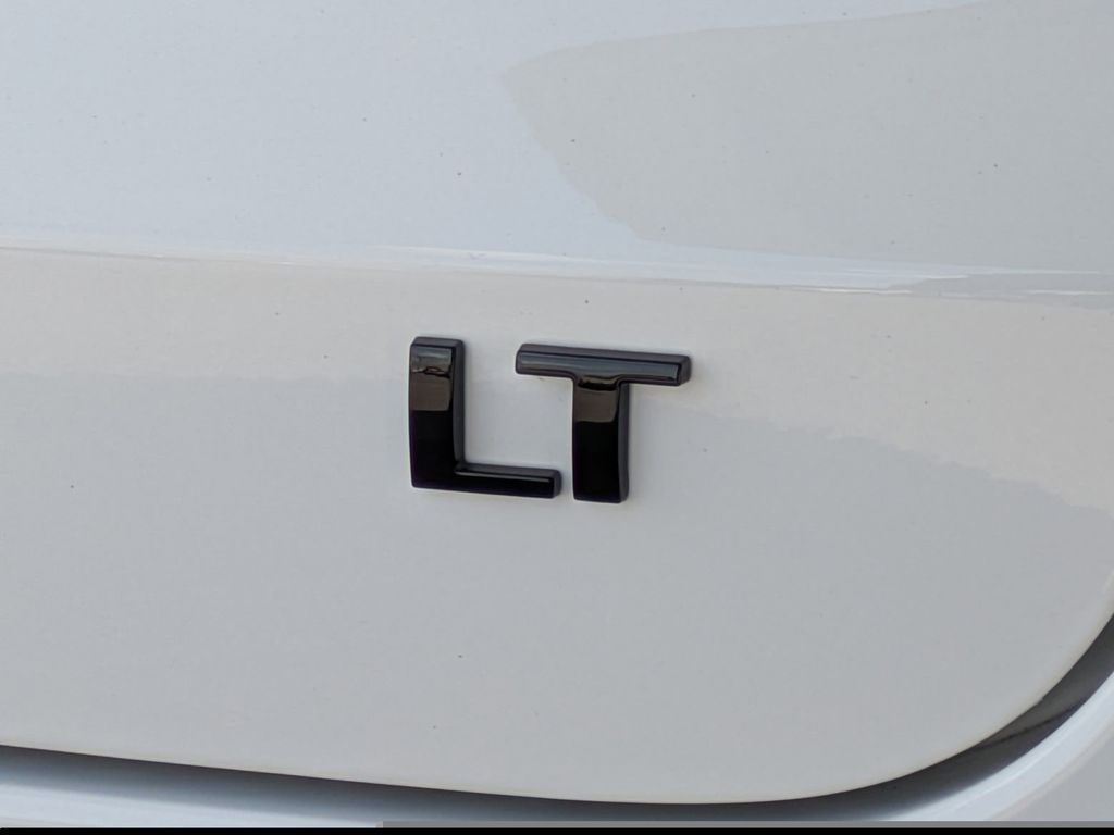 Thumbnail: 2025 Chevrolet Trax - 7