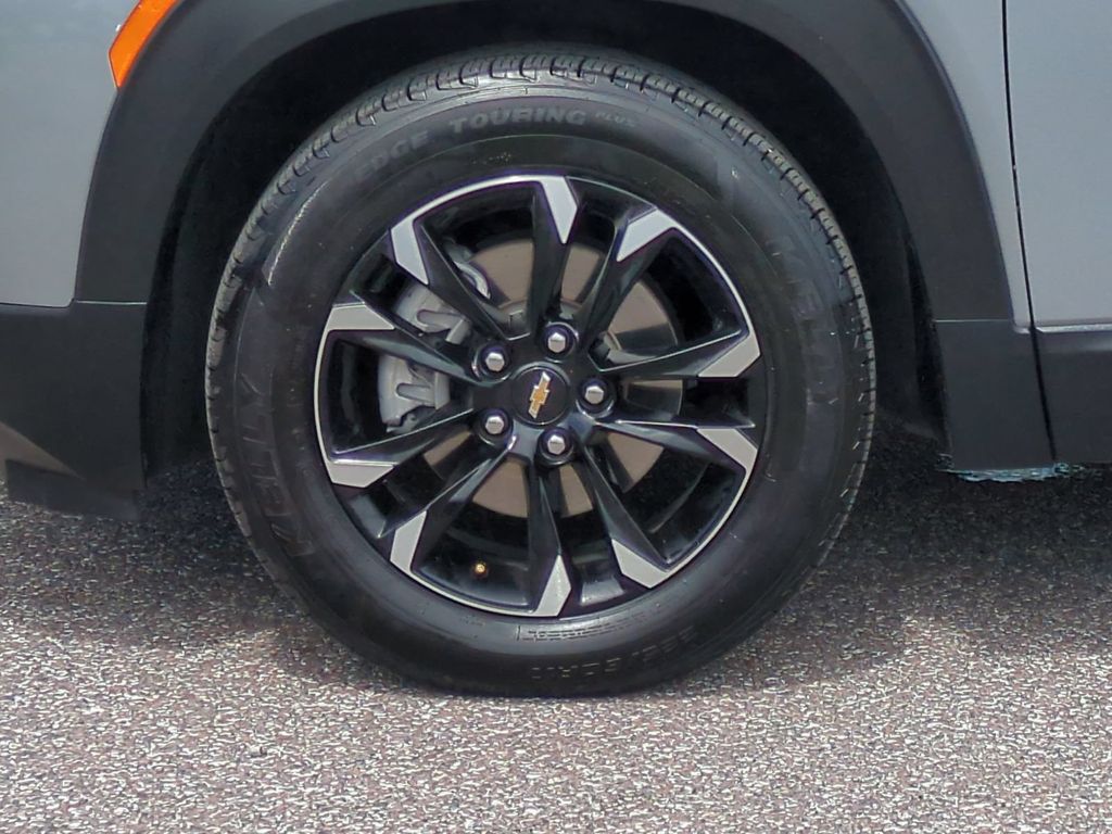Thumbnail: 2023 Chevrolet TrailBlazer - 7