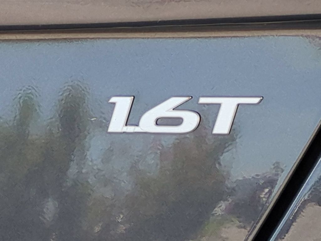 Thumbnail: 2024 Hyundai Kona - 32