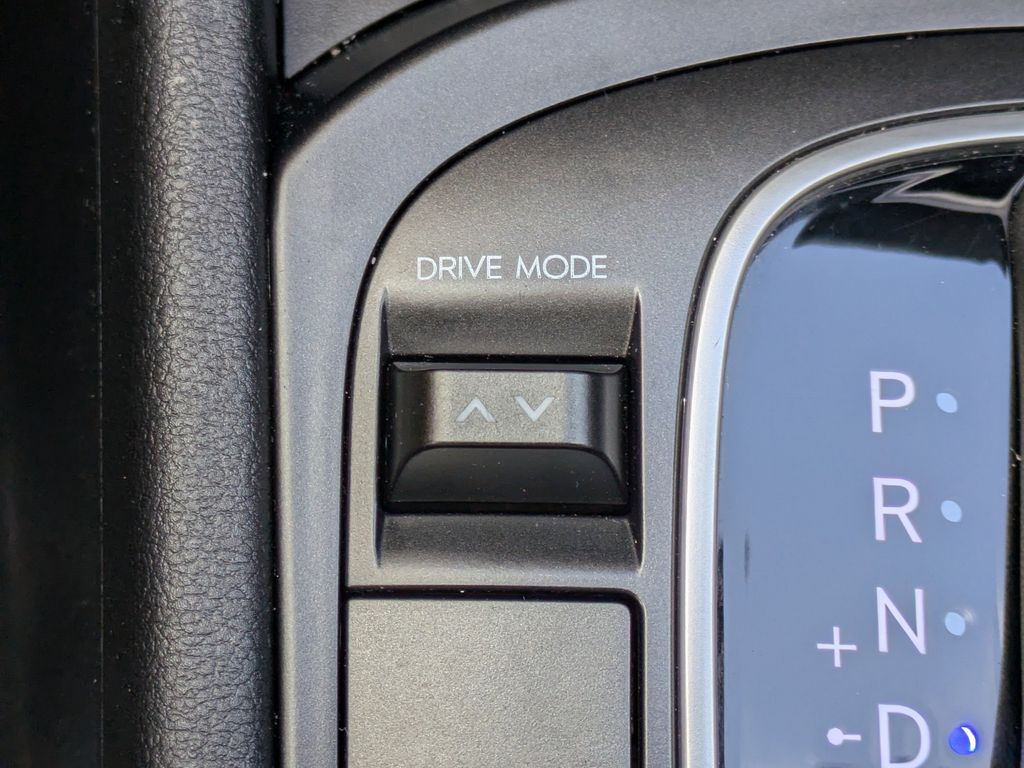 Thumbnail: 2024 Hyundai Kona - 27