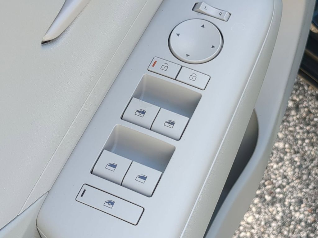 Thumbnail: 2026 Hyundai Kona - 24