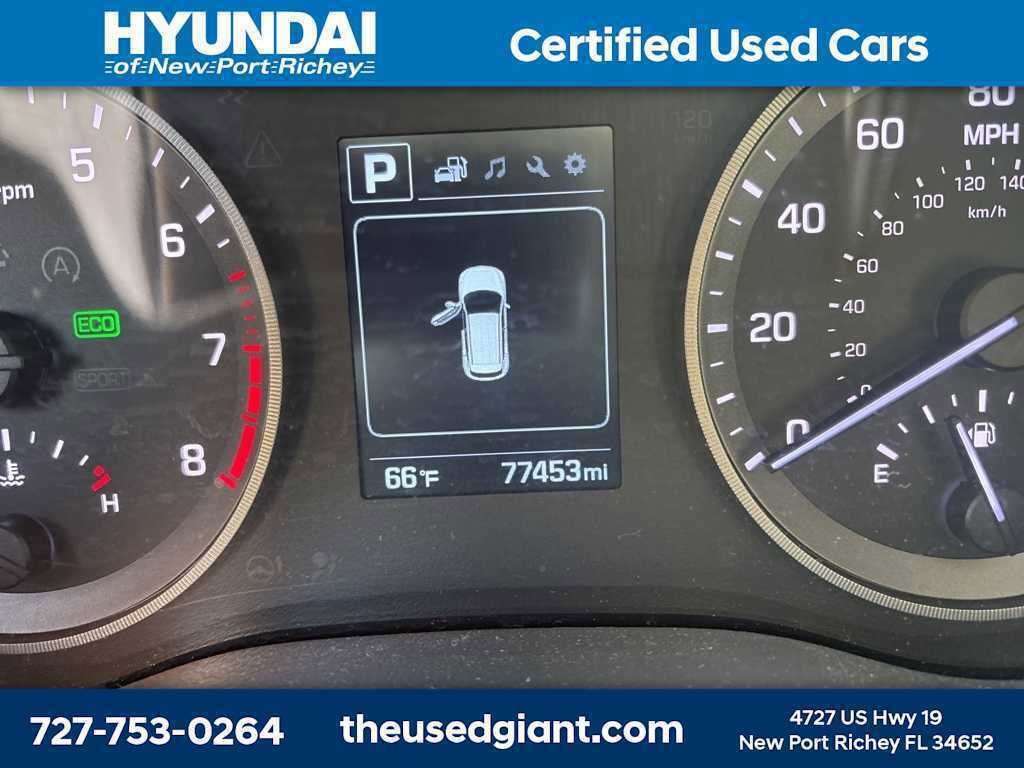 Thumbnail: 2016 Hyundai Tucson - 8