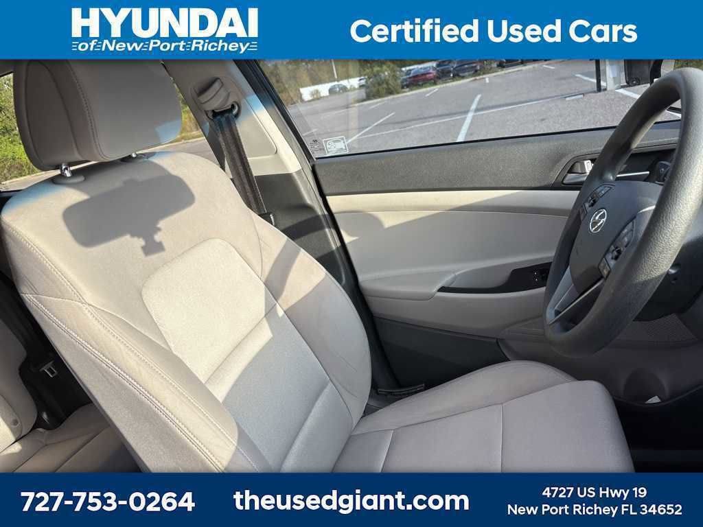 Thumbnail: 2016 Hyundai Tucson - 6