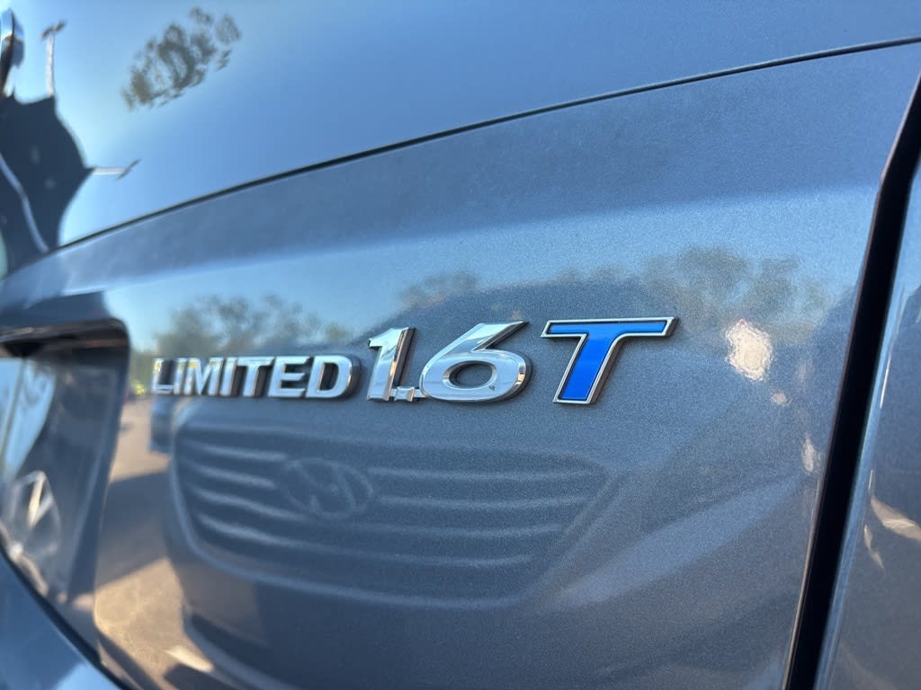 Thumbnail: 2018 Hyundai Tucson - 4