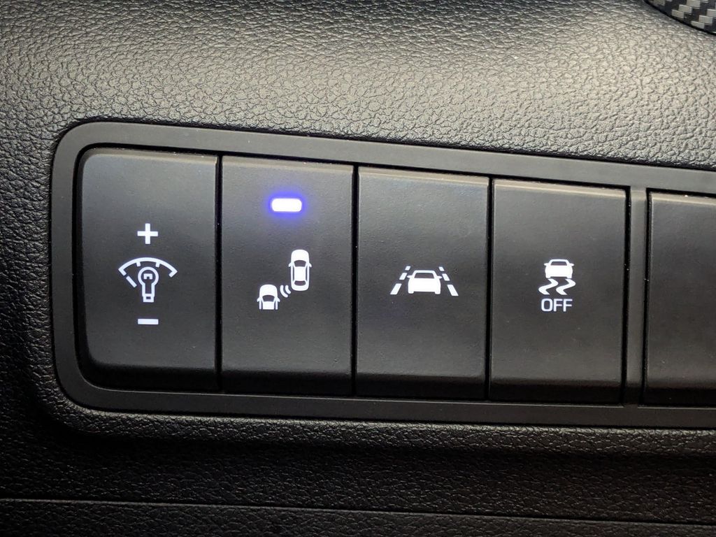 Thumbnail: 2021 Hyundai Tucson - 29