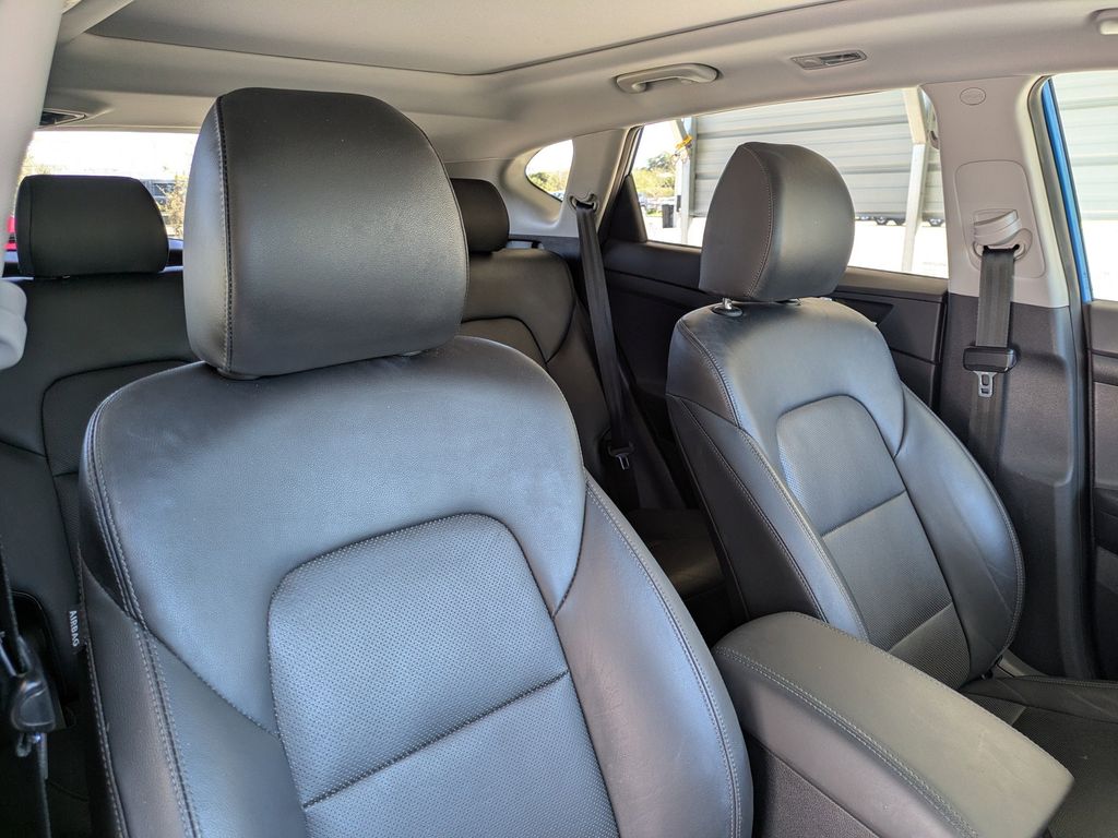 Thumbnail: 2021 Hyundai Tucson - 11