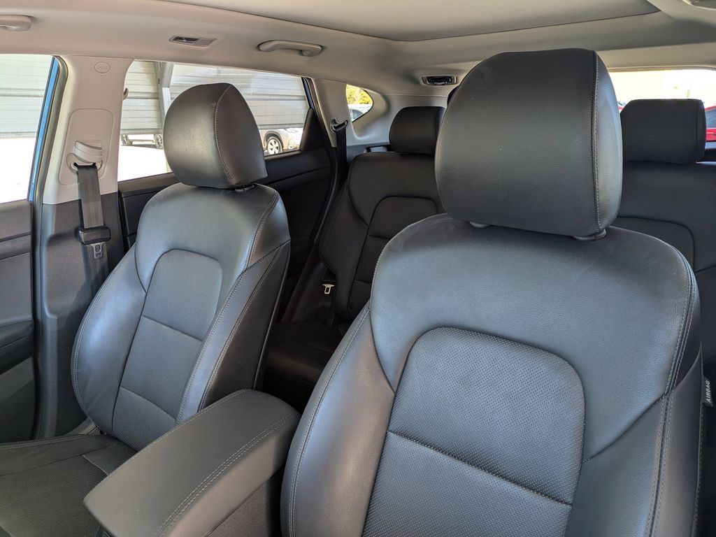 Thumbnail: 2021 Hyundai Tucson - 12