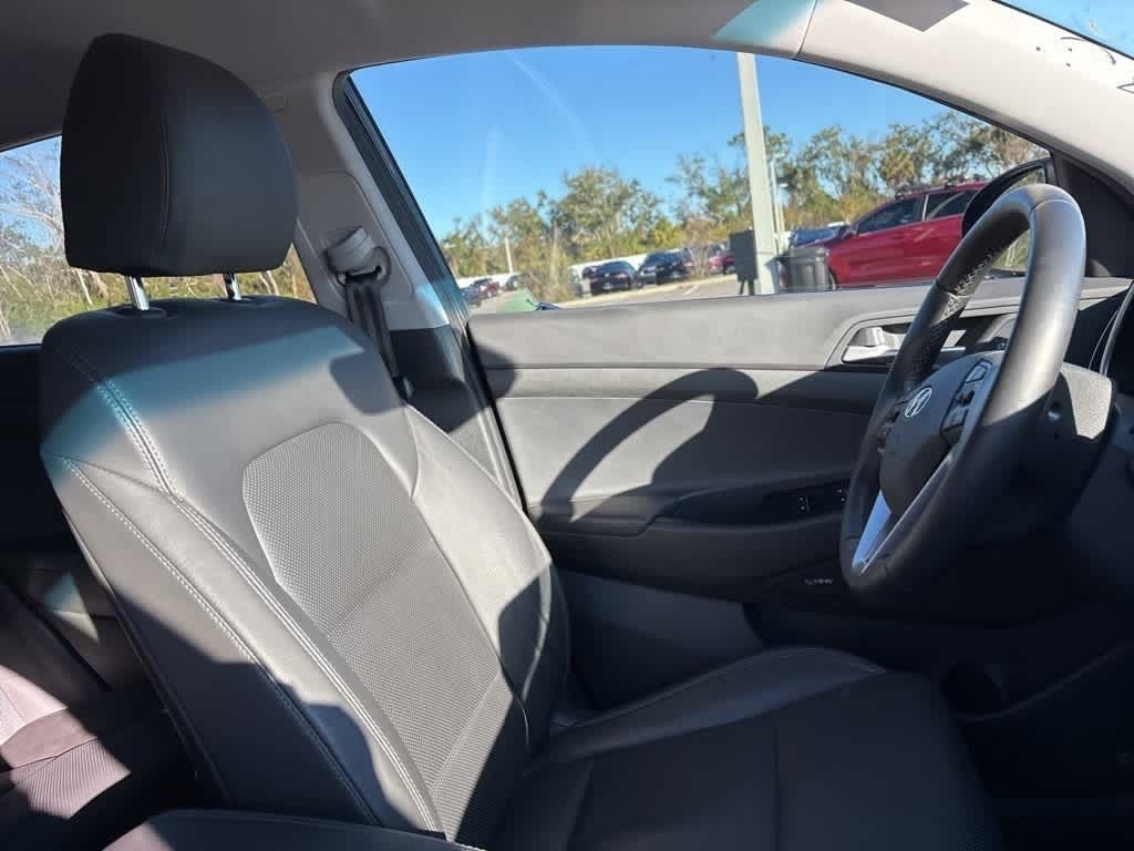 Thumbnail: 2021 Hyundai Tucson - 6