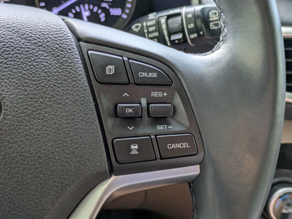 Thumbnail: 2021 Hyundai Tucson - 38