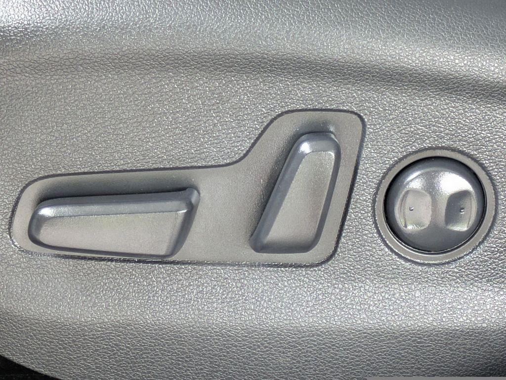 Thumbnail: 2021 Hyundai Tucson - 27