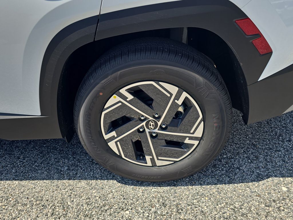 Thumbnail: 2026 Hyundai Tucson - 8