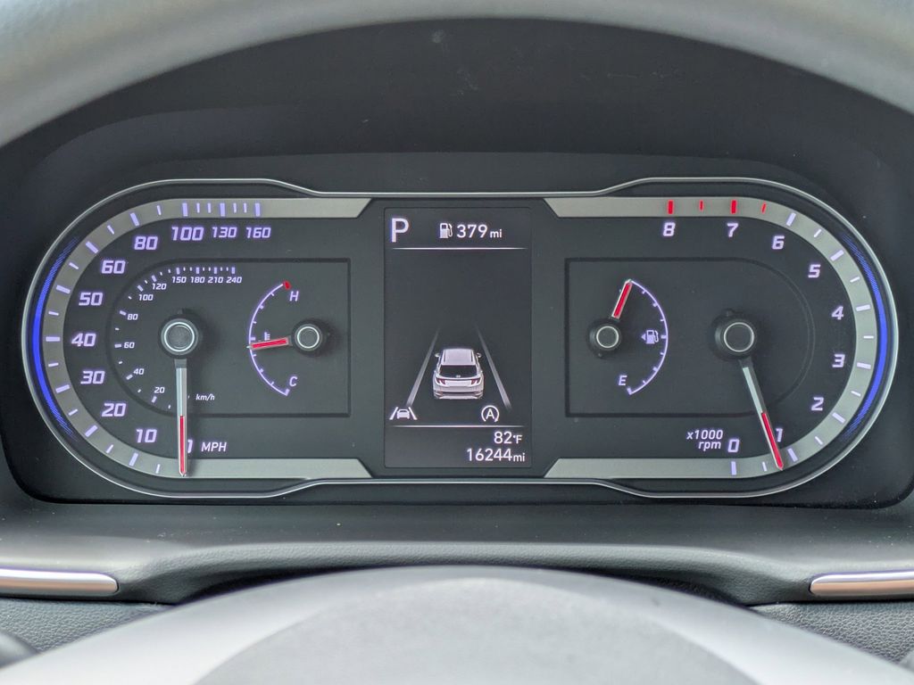 Thumbnail: 2024 Hyundai Tucson - 16