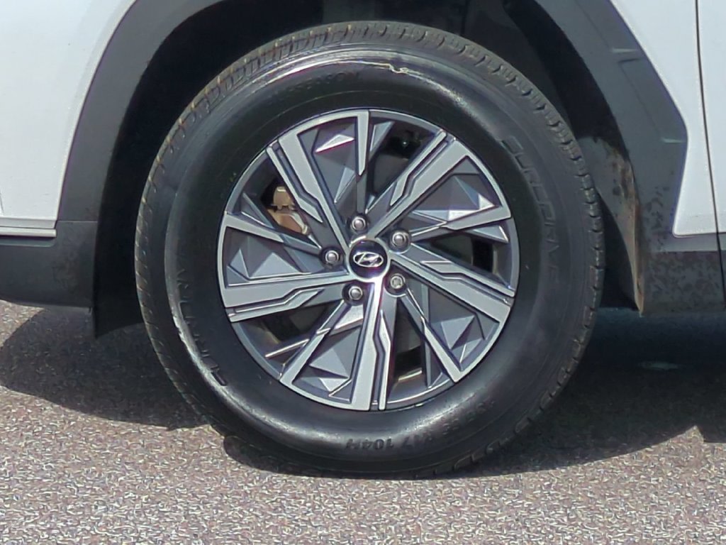 Thumbnail: 2022 Hyundai Tucson - 8