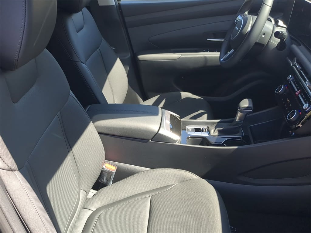 Thumbnail: 2026 Hyundai Tucson - 11