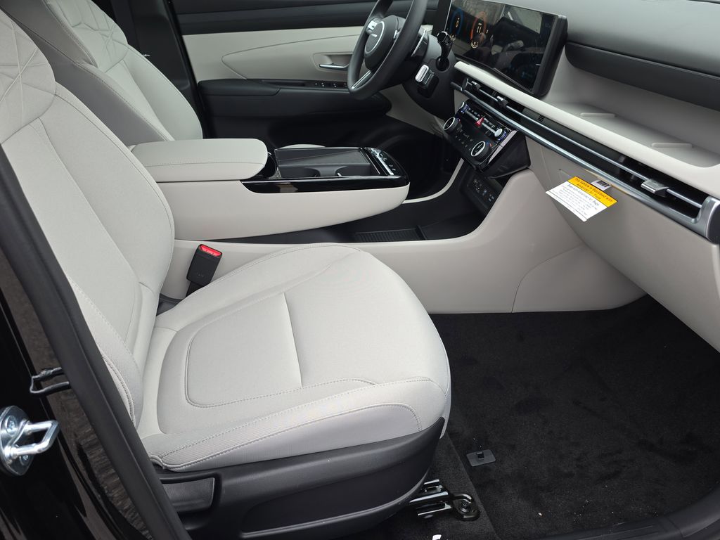 Thumbnail: 2026 Hyundai Tucson - 12