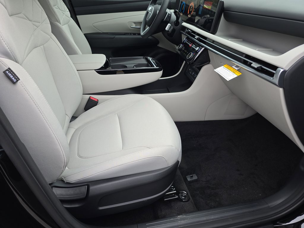 Thumbnail: 2026 Hyundai Tucson - 25