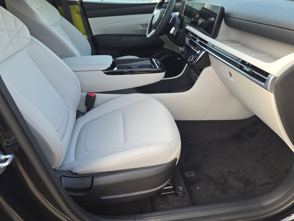 Thumbnail: 2026 Hyundai Tucson - 11