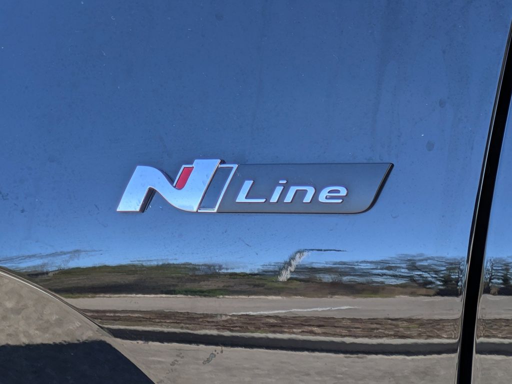 Thumbnail: 2023 Hyundai Tucson - 23