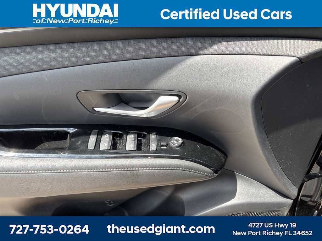 Thumbnail: 2023 Hyundai Tucson - 11