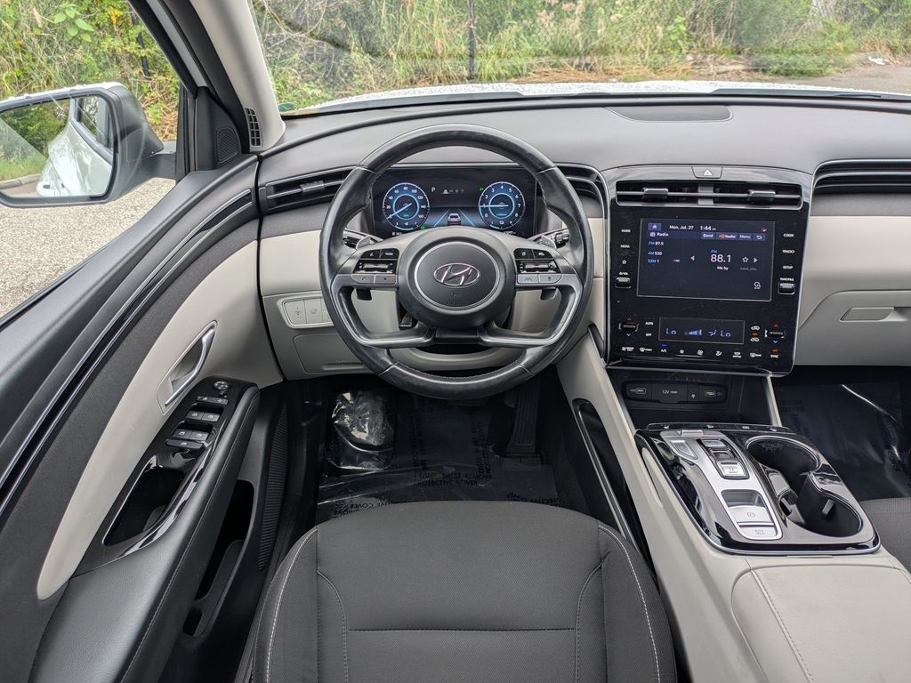 Thumbnail: 2022 Hyundai Tucson - 10