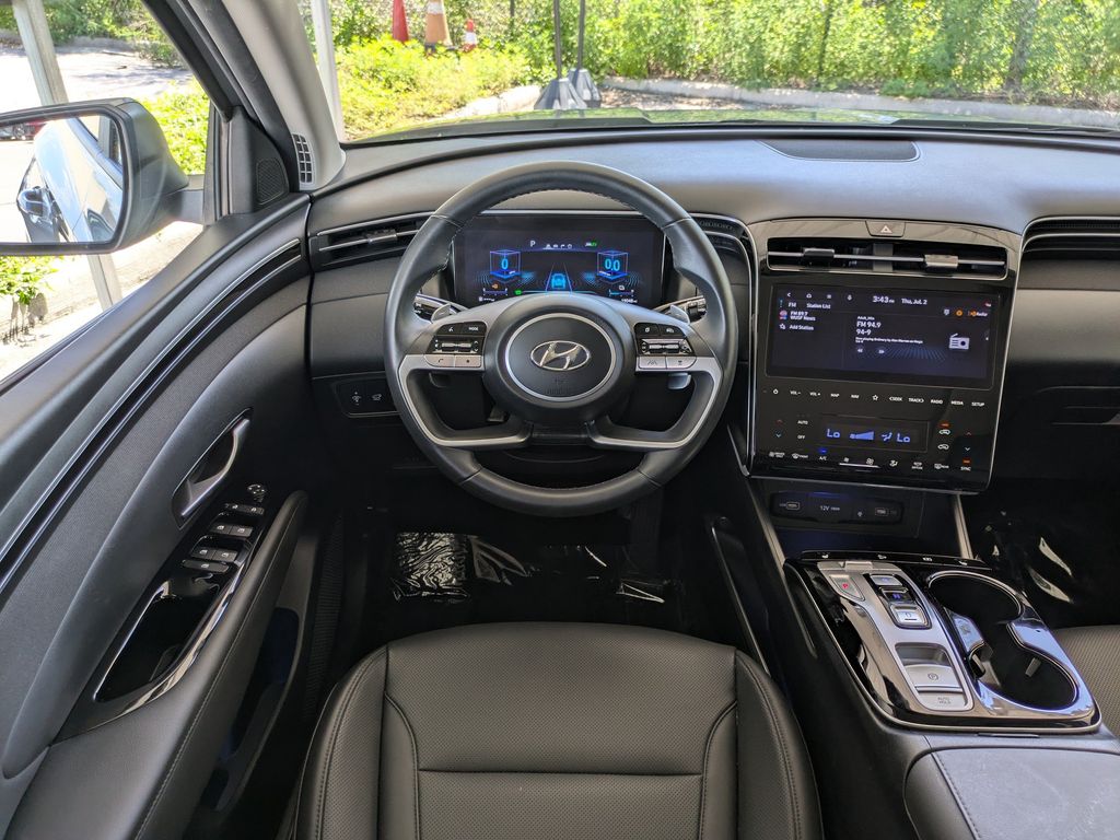 Thumbnail: 2023 Hyundai Tucson - 10
