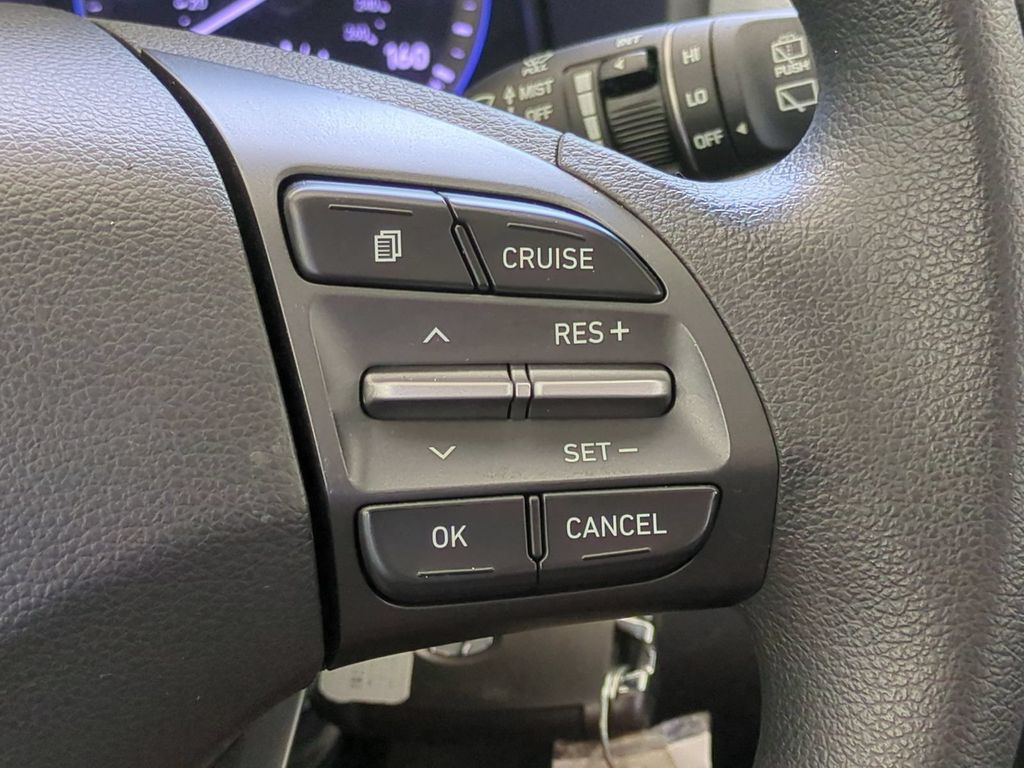 Thumbnail: 2018 Hyundai Kona - 28