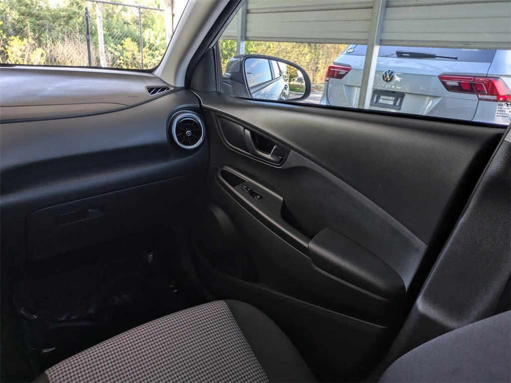 Thumbnail: 2022 Hyundai Kona - 20