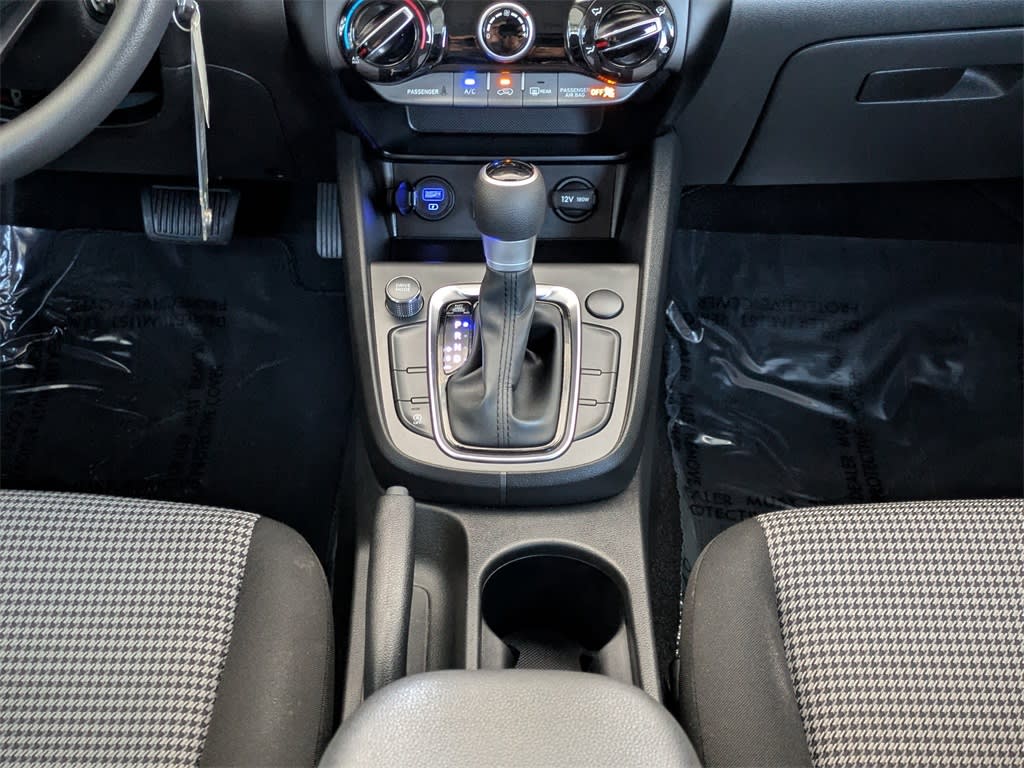 Thumbnail: 2022 Hyundai Kona - 13