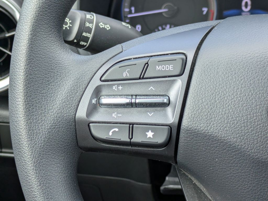 Thumbnail: 2023 Hyundai Kona - 32