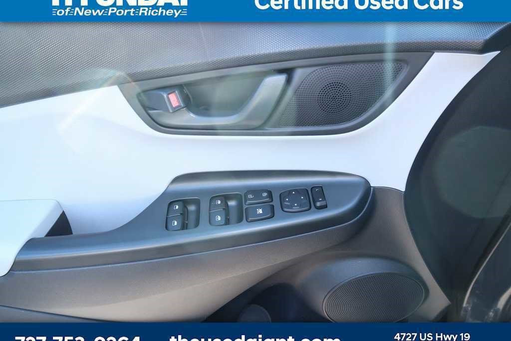 Thumbnail: 2023 Hyundai Kona - 11