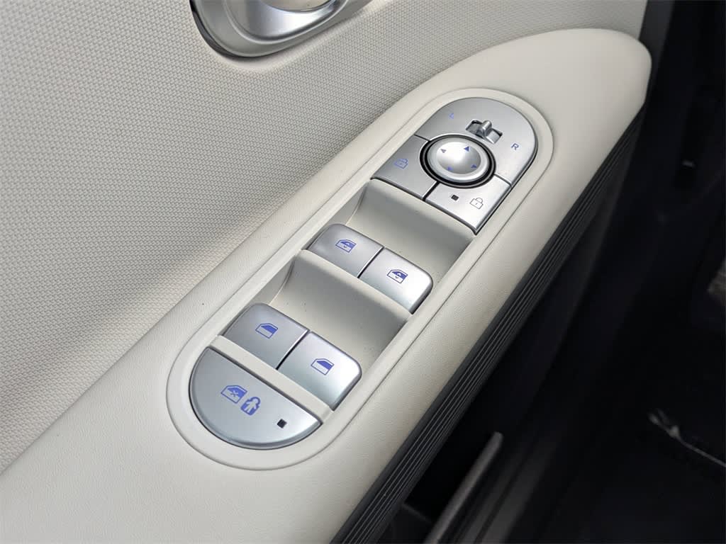 Thumbnail: 2024 Hyundai Ioniq 5 - 33