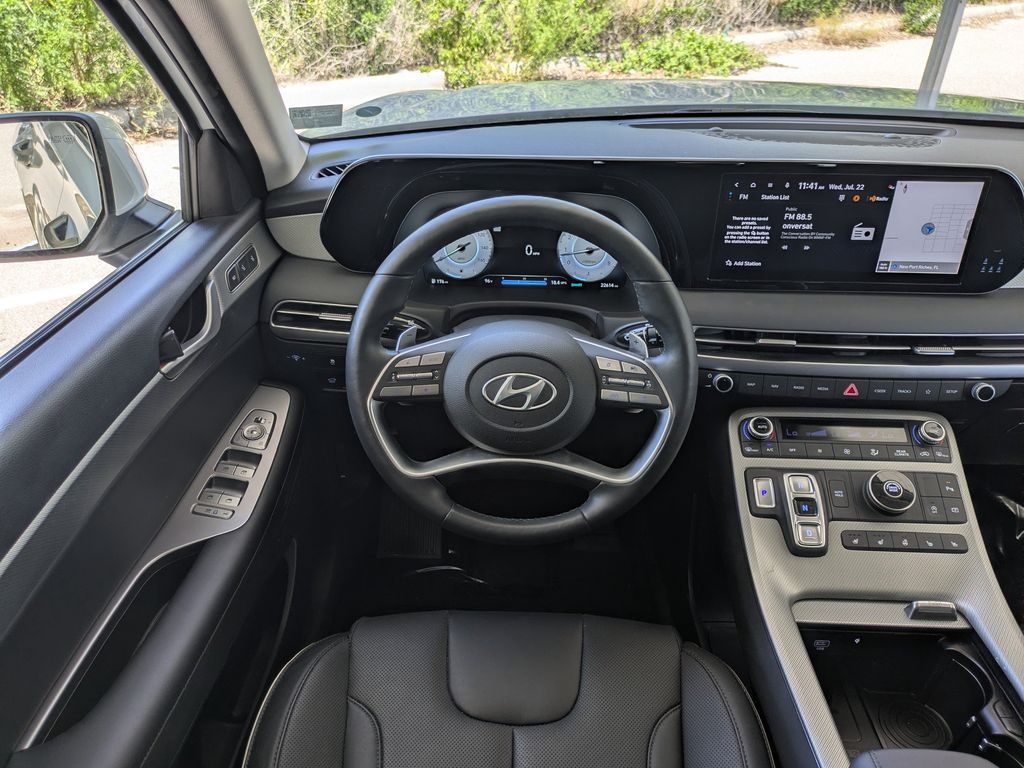 Thumbnail: 2025 Hyundai Palisade - 10