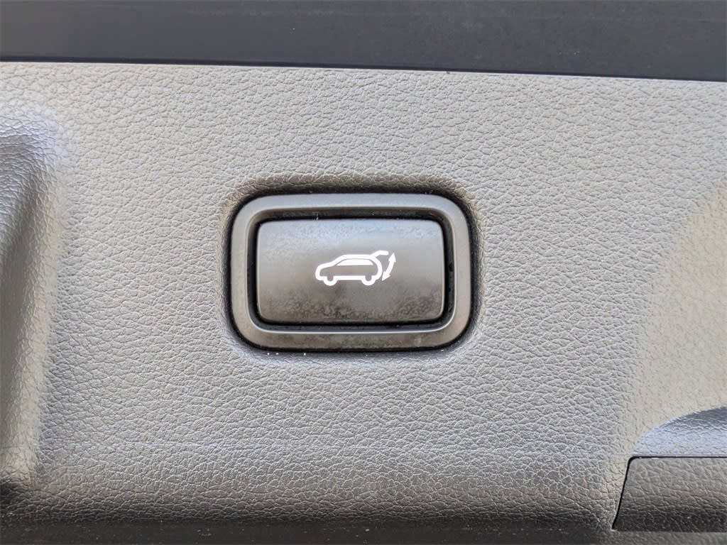 Thumbnail: 2022 Hyundai Palisade - 22