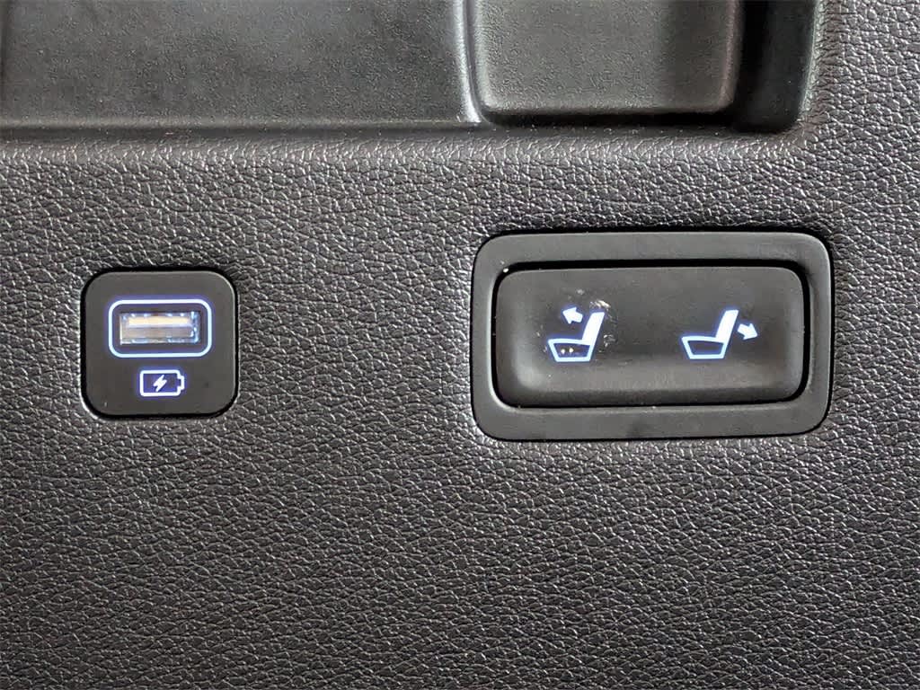 Thumbnail: 2020 Hyundai Palisade - 25