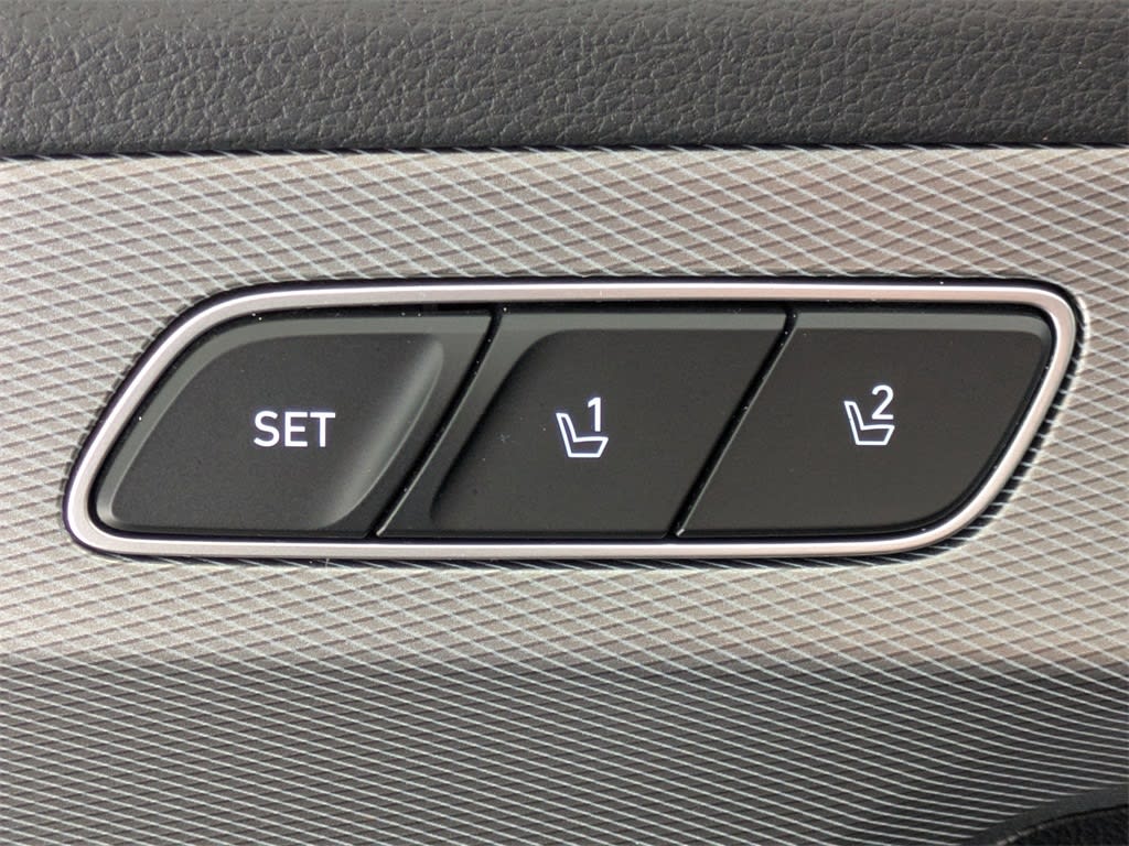 Thumbnail: 2020 Hyundai Palisade - 32