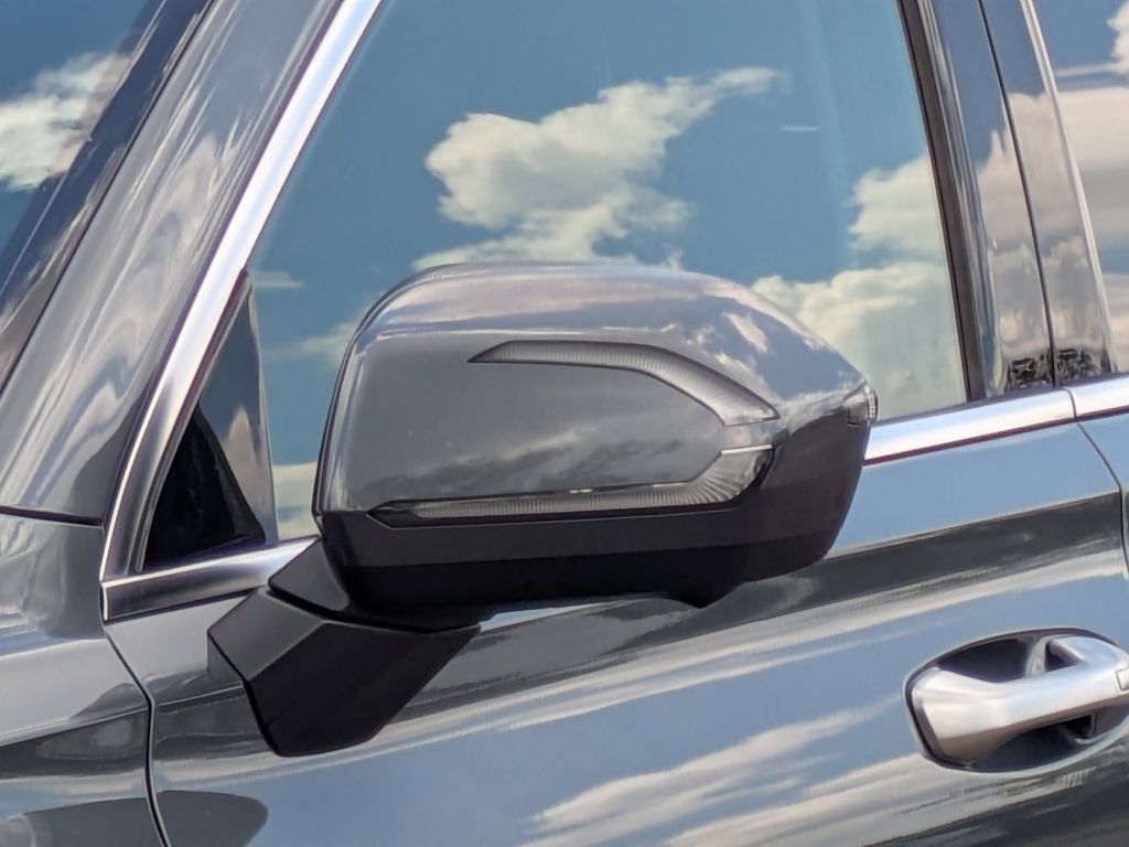 2022 Hyundai Palisade Limited - Photo 22