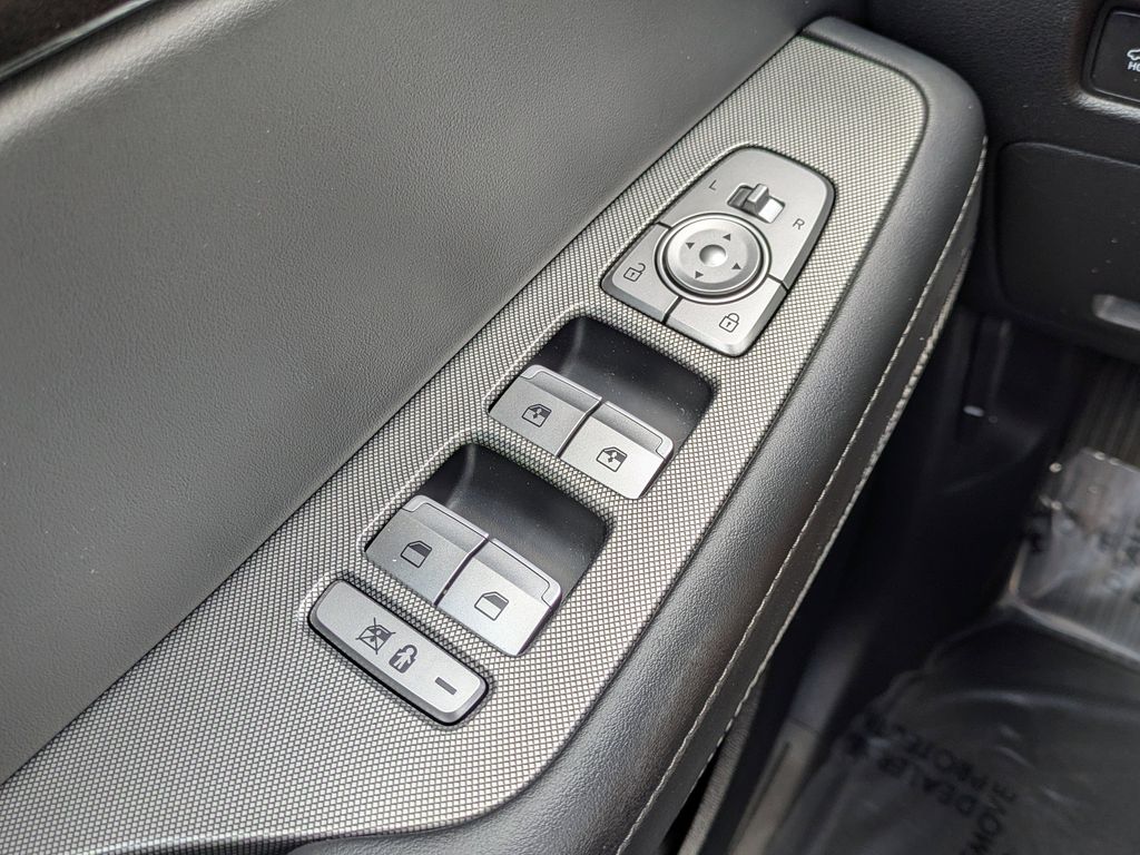 2022 Hyundai Palisade Limited - Photo 40