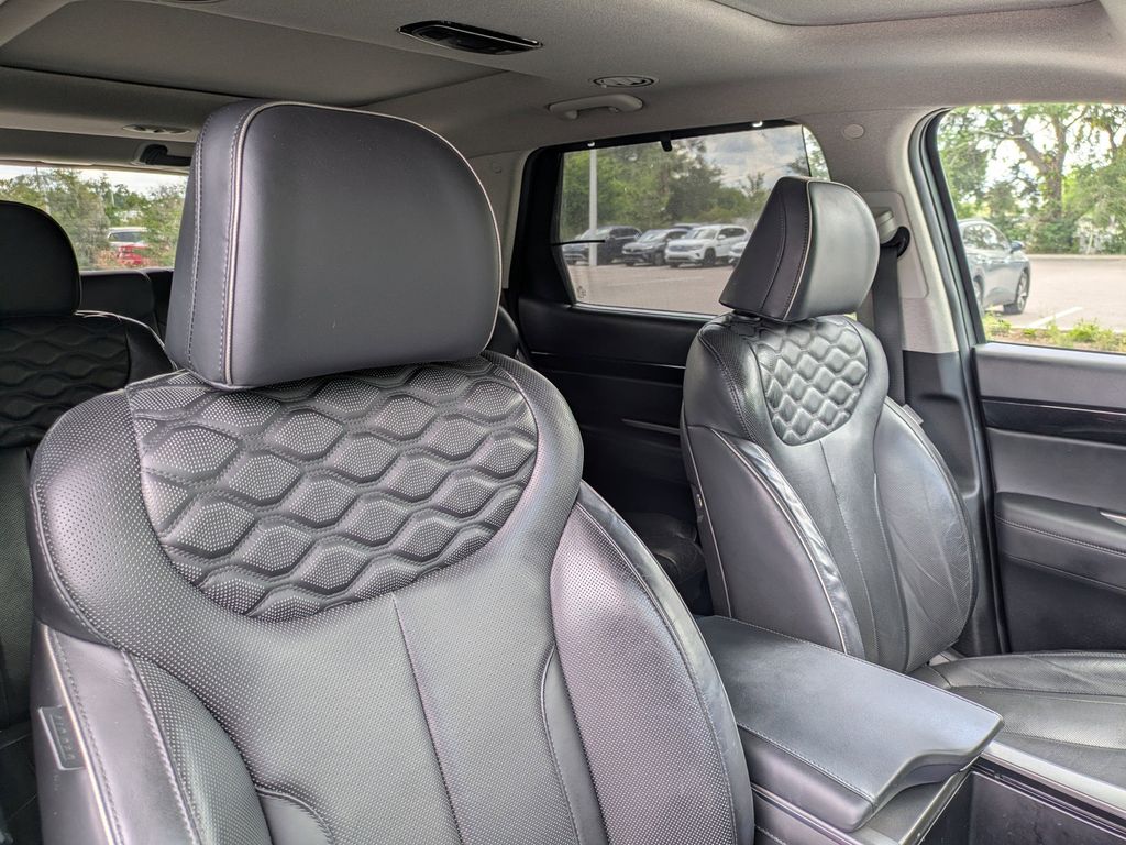 2022 Hyundai Palisade Limited - Photo 11
