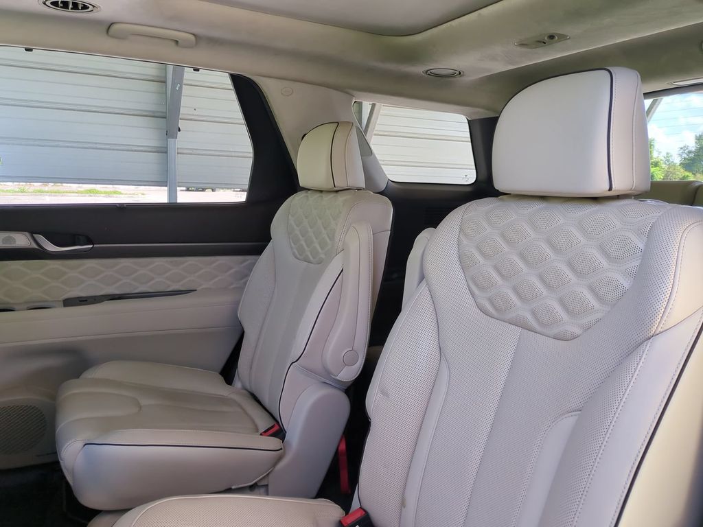 Thumbnail: 2020 Hyundai Palisade - 23