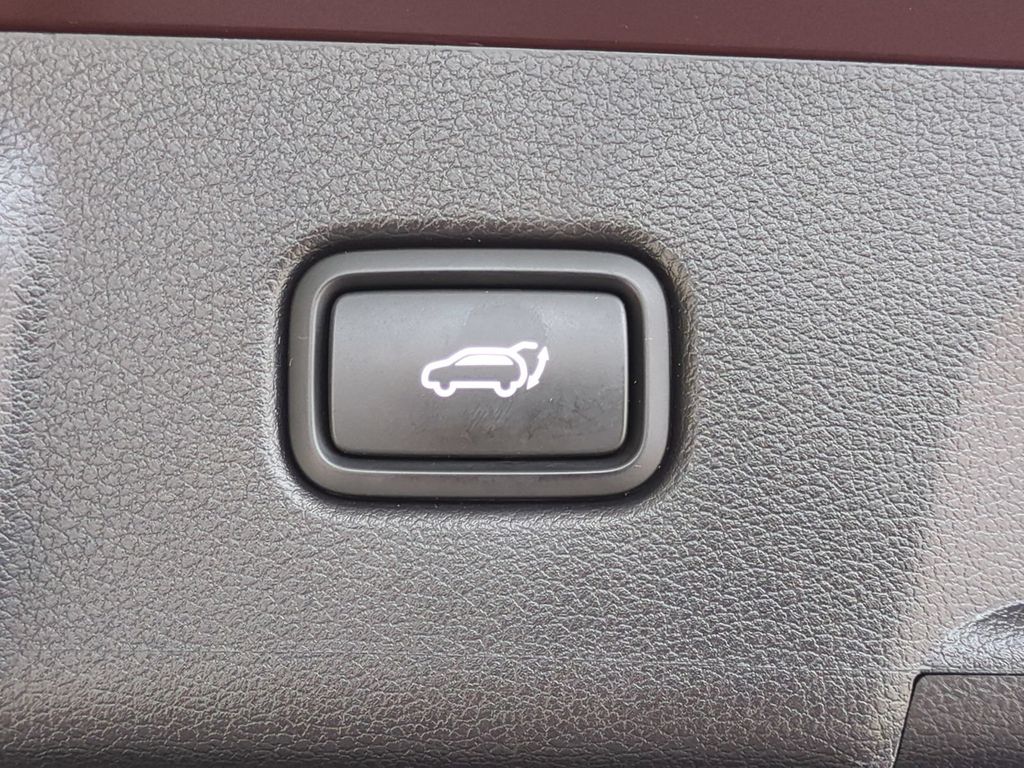 Thumbnail: 2020 Hyundai Palisade - 23