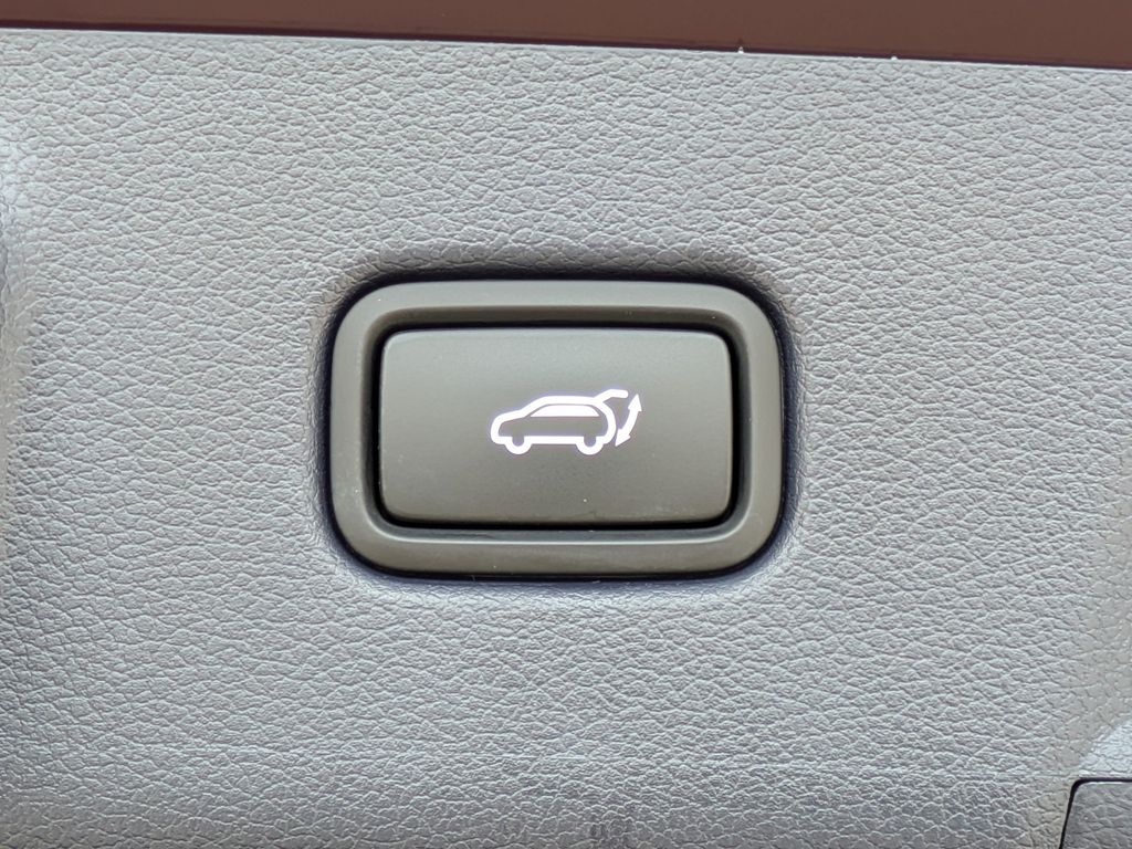 Thumbnail: 2023 Hyundai Palisade - 15