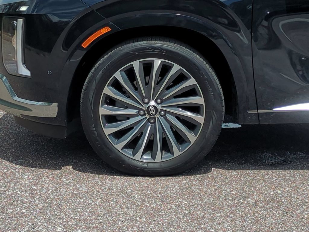 Thumbnail: 2024 Hyundai Palisade - 8