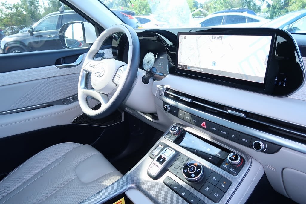 Thumbnail: 2023 Hyundai Palisade - 2