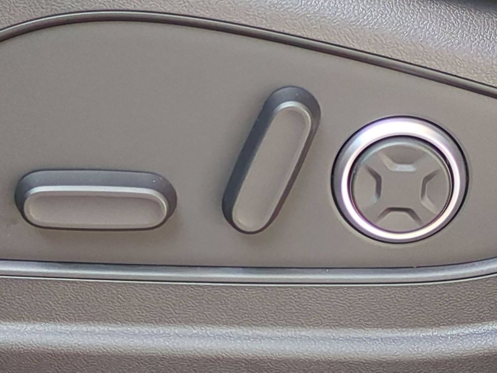 Thumbnail: 2026 Hyundai Palisade - 26
